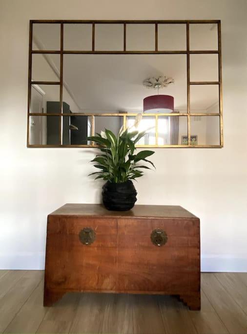 Spacious 2 Bedroom In Maida Vale Apartamento *